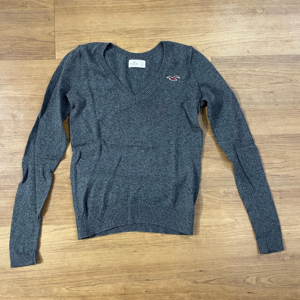 Hollister Sweater